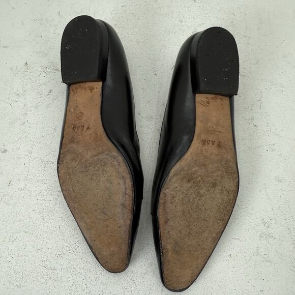 ST JOHN Black Leather Patent Toe Flat Low Heel Shoes Women's Size 7 AAA - Picture 9 of 10